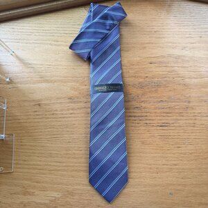 Donald J. Trump Signature Collection Mens Purple Striped Tie Woven Silk